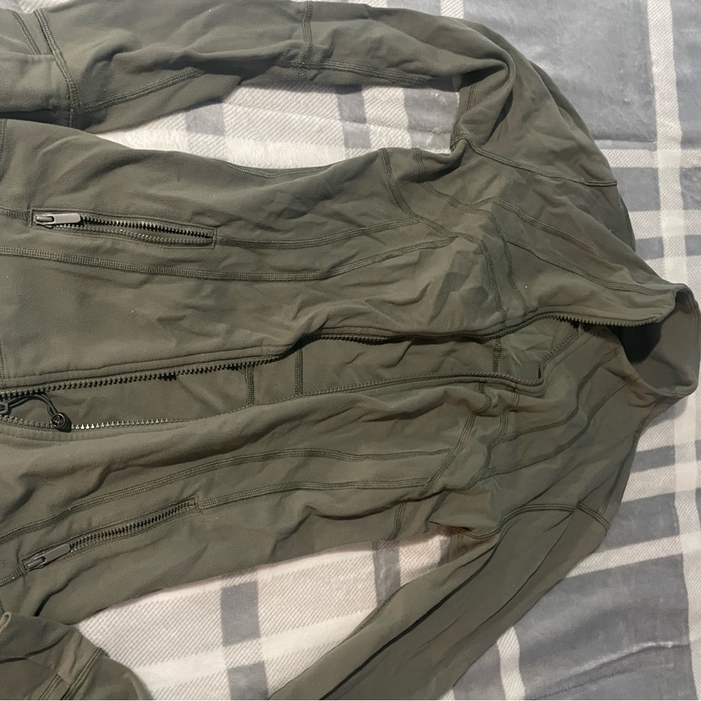 Lululemon olive jacket